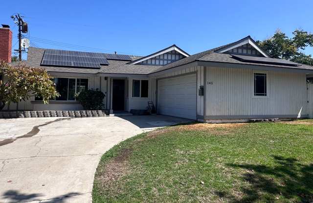3 bed 2 bath fully remodeled POOL Home photos photos