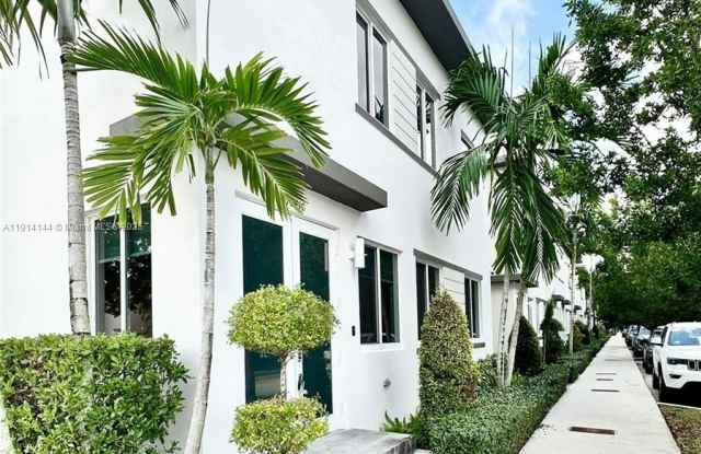 10410 NW 67th St photos photos 10410 NW 67th St photos photos