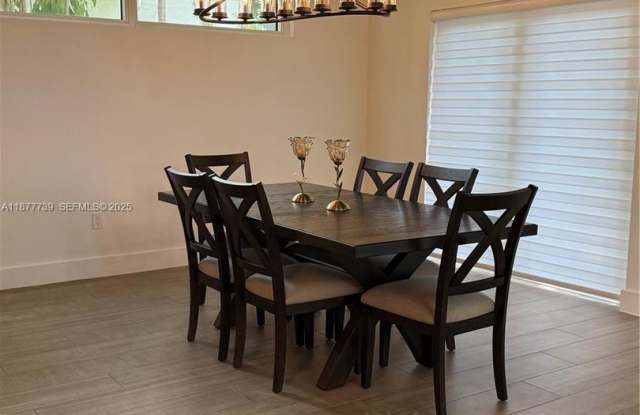 3231 Salzedo Street, Coral Gables, FL 33134 Gallery 4