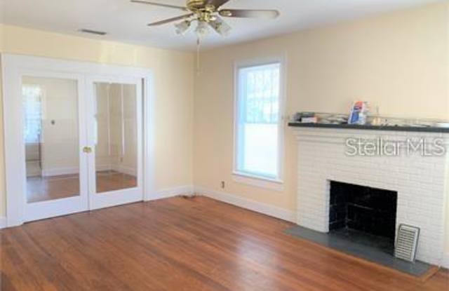 526 BELLEVIEW BOULEVARD Gallery 2