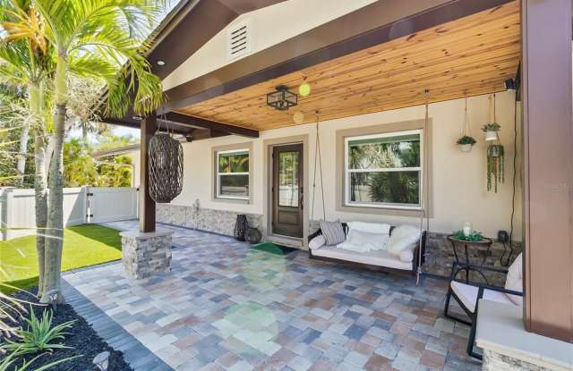 2795 N BEACH ROAD - 2795 North Beach Road, Manasota Key, FL 34223