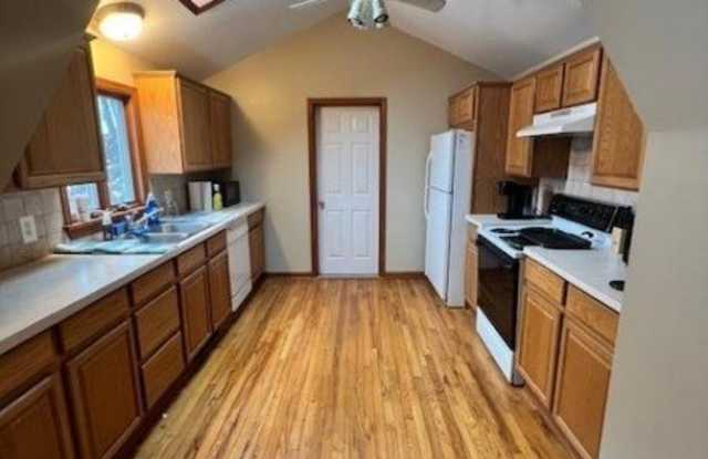 1 E Shore Trl - 1 East Shore Trail, Lake Mohawk, NJ 07871