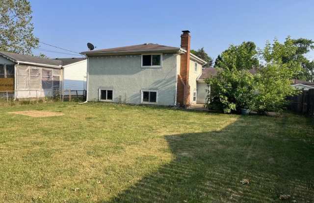 4900 Kresge Drive Gallery 2