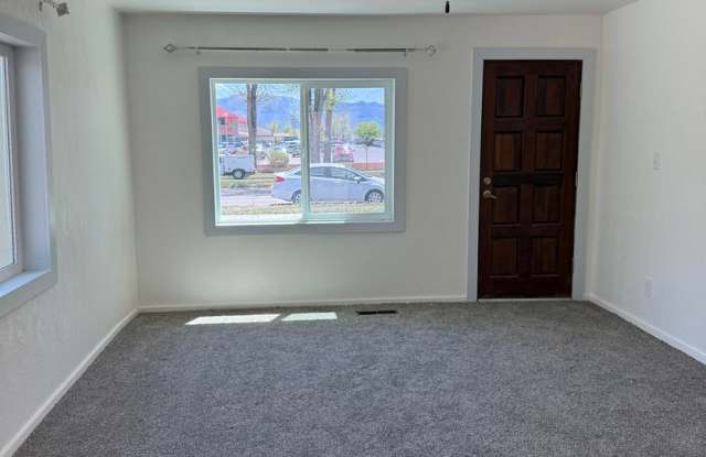 2 bed 1 bath on Montezuma Gallery 3