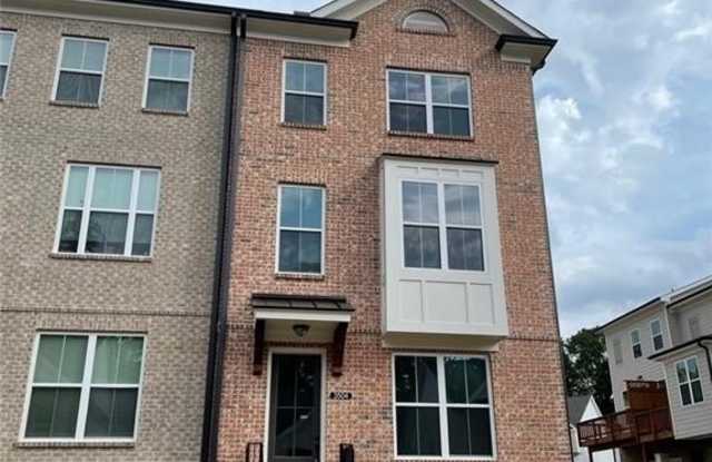 3504 Benedict Place photos photos