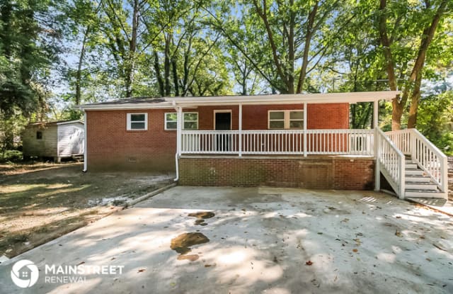 132 Dixon Street - 132 Dixon Street, Jonesboro, GA 30236