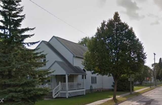 2525 Emerson Ave N - 2525 Emerson Avenue North, Minneapolis, MN 55411