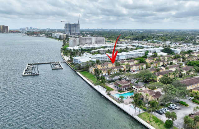 1050 Lake Shore Drive - 1050 Lake Shore Drive, Lake Park, FL 33403