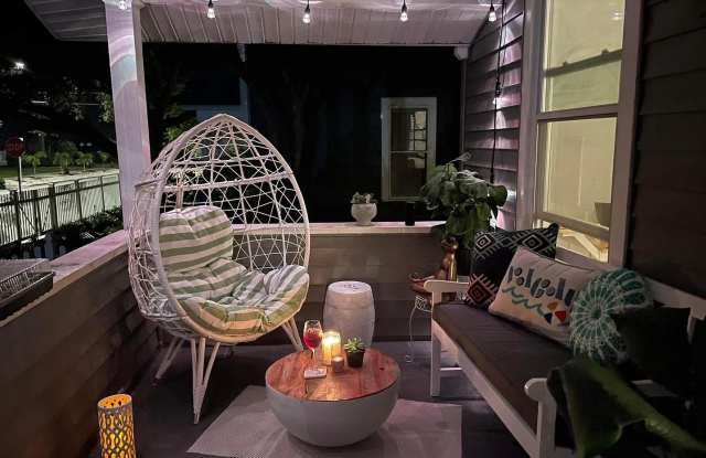 Beautifully Updated Home Near Downtown St. Petersburg! 3bed |3bath photos photos