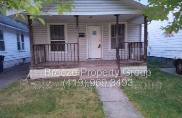 1820 Marne Ave photos photos
