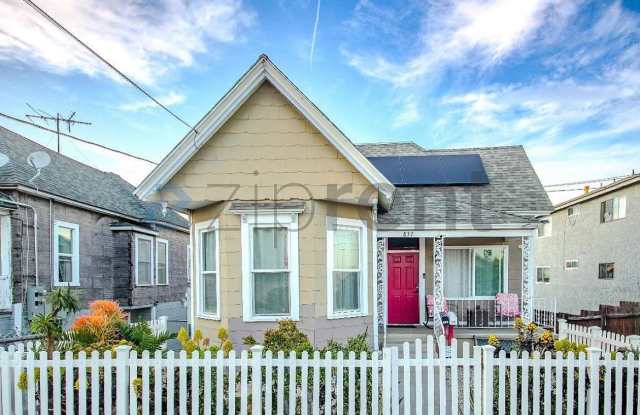 839 N Bunker Hill Ave - 839 North Bunker Hill Avenue, Los Angeles, CA 90012