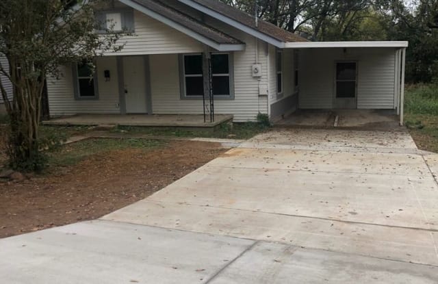 405 N 23RD ST - 405 North 23rd, Van Buren, AR 72956