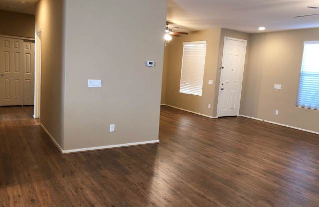 12335 N 67TH Drive Gallery 4