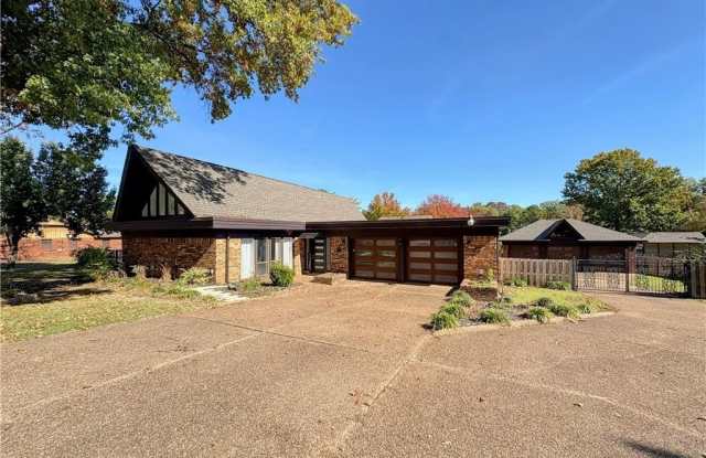 11 Riverlyn  DR photos photos