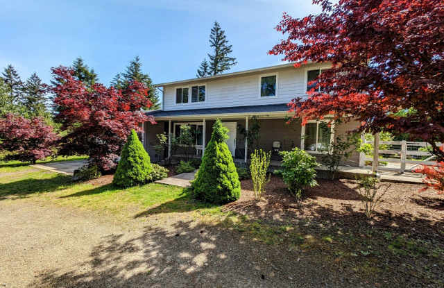 Large 4 Bedroom Home for rent in PO - Over Two Acres and Room to Roam! photos photos