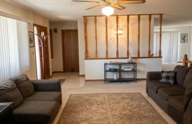 Lovely & Spacious 3 Bedroom, 2.5 Bath Home Ranch-Style Home with 2 car Attached Garage in SE Loveland, CO! photos photos