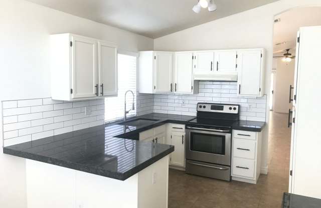 3 bed 2 bath home with Newer Tile and Shower. photos photos 3 bed 2 bath home with Newer Tile and Shower. photos photos
