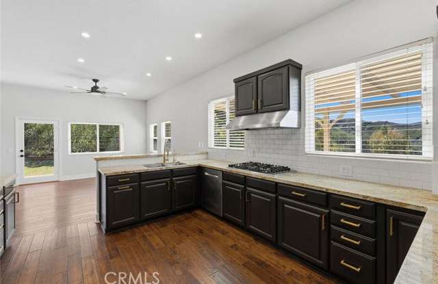 22420 Pinewood Court Gallery 3
