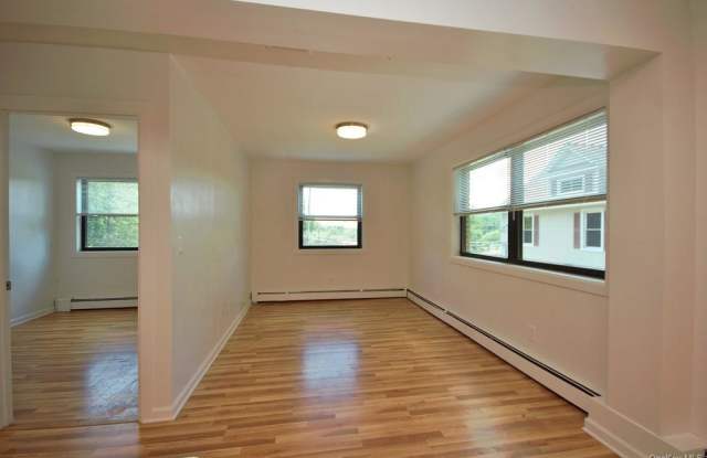 190 N State Road Gallery 4