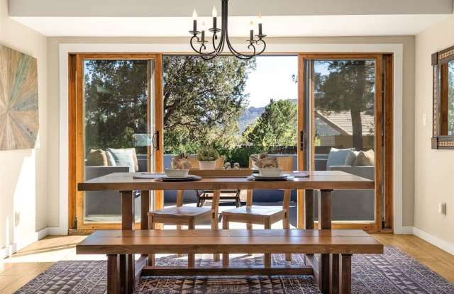 Bright and Airy Chapel Home photos photos Bright and Airy Chapel Home photos photos