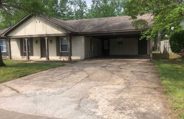 7040 Rose Trail Dr - 7040 Rose Trail Drive, Memphis, TN 38133
