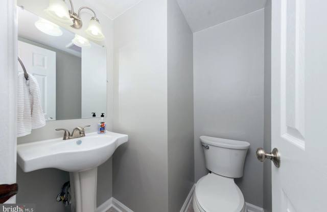 14616 LOCK DRIVE Gallery 4