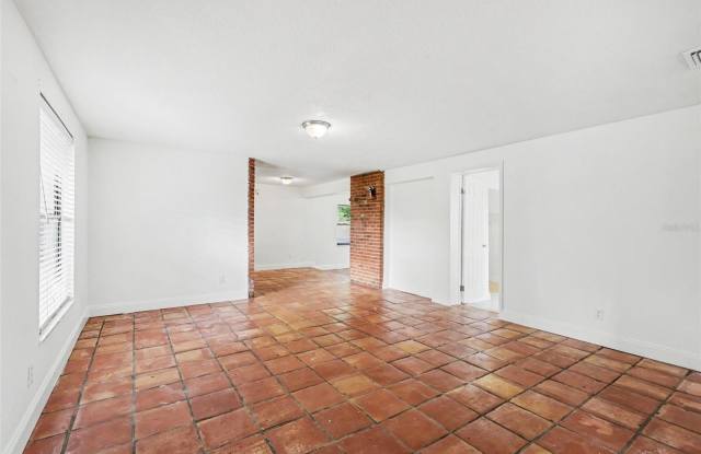 913 LYTLE Street SW Gallery 4