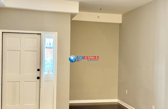 N Main Street 145 - Clayton Gallery 3