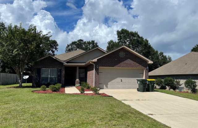 Milton - Rustic Ridge Estates - 3 bedroom, 2 bathroom - 6722 Barnwood Drive, Milton, FL 32570