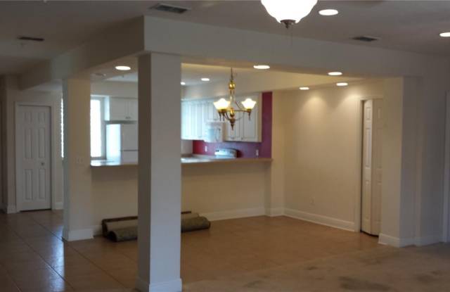 2602 SW 87TH Drive Gallery 4