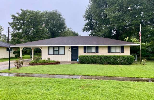 Must see this Beautiful 3/2 home in Village St. George Available NOW photos photos