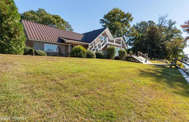 810 Madam Moores Lane photos photos