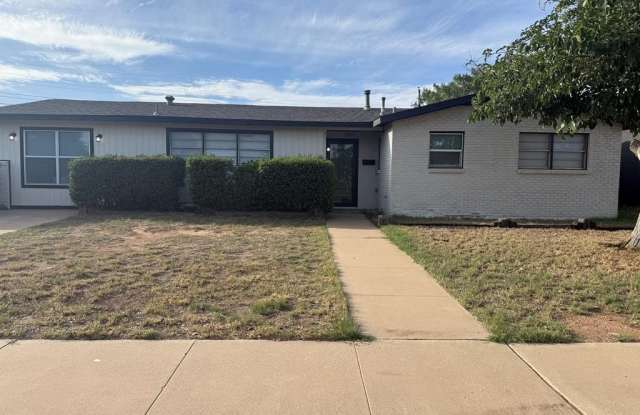 2705 Cambridge St photos photos