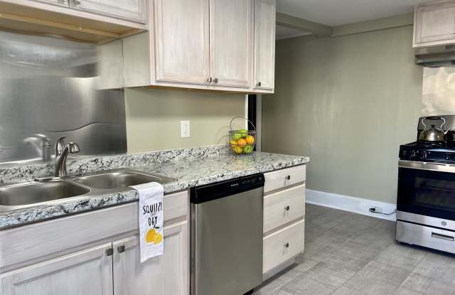 East Spencer Street - 136-1 photos photos