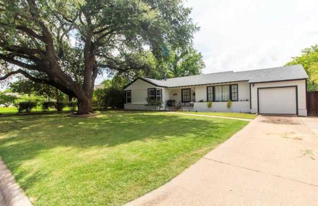 4132 Anita Avenue Gallery 2