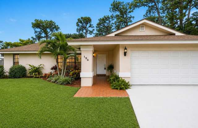 190 Parkwood Drive S photos photos