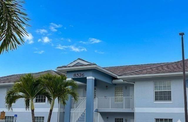 8326 Bernwood Cove Loop Gallery 2