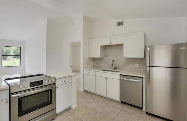 6625 SE Amyris Court Gallery 3