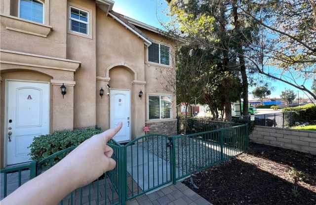 1672 E Harvard photos photos