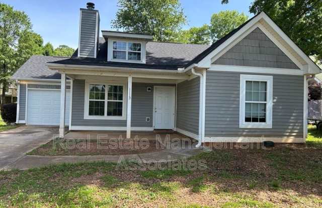 1113 W Slaton Ave photos photos