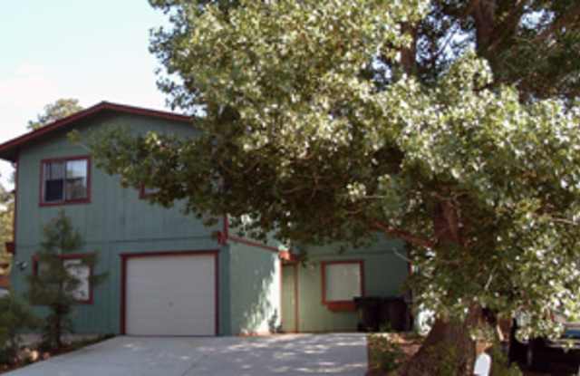 Move In Special: $300.00 Off First Month's Rent photos photos