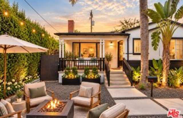 12223 Palms Boulevard Gallery 1