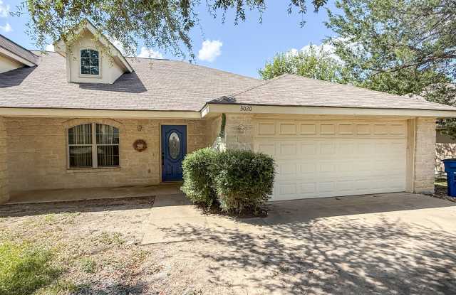 3020 Pine Valley Drive Gallery 1