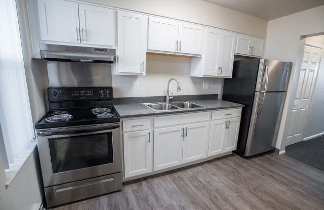 1825 Logan Street photos photos