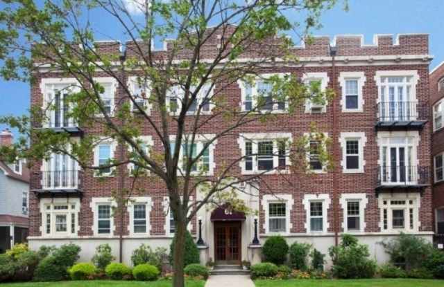 61 So. Fullerton Ave C2002 photos photos