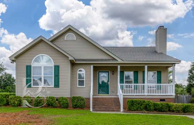 CHARMING HOME IN WEST COLUMBIA'S CHESTNUT RIDGE photos photos