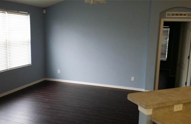 8418 CANTERBURY LAKE BOULEVARD Gallery 3