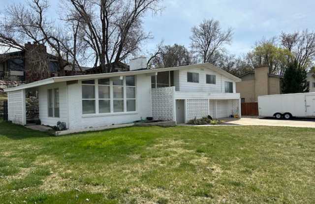 Great Home is South Ogden - 799 Vista Drive, South Ogden, UT 84403