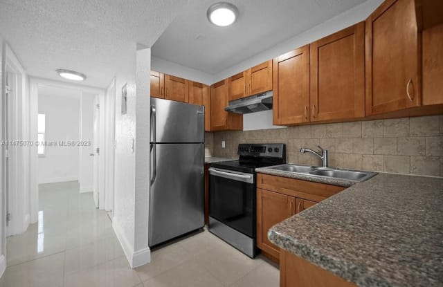 6897 SW 5th - 6897 Southwest 5th Street, Margate, FL 33068