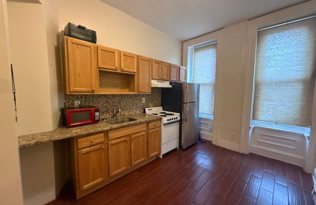 1819 W Oxford St photos photos